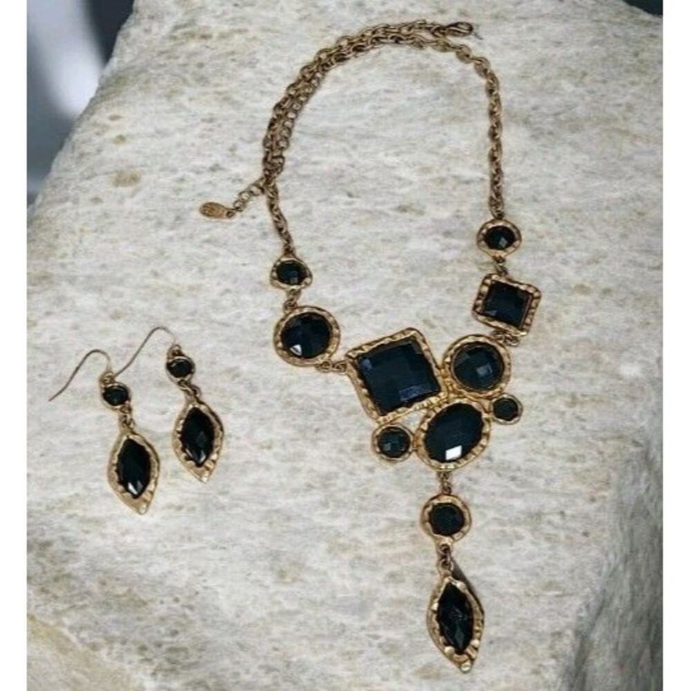 PoFJ Pride of Fashion Jewelry Matte Gold Green Statement Necklace Earrings Set